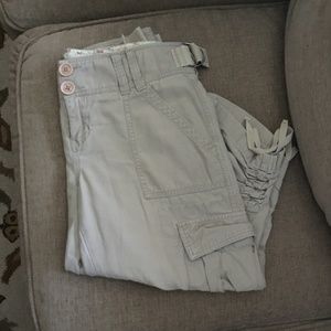 Hollister Cargo Capris